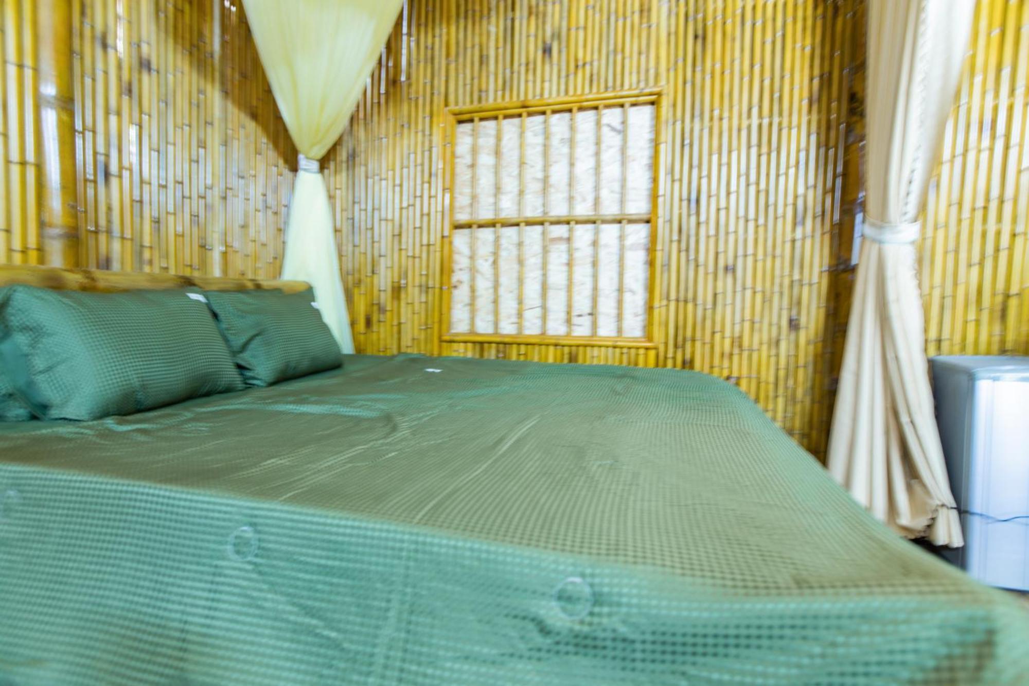 Thung Sen Tam Coc Chalets Ніньбінь Номер фото