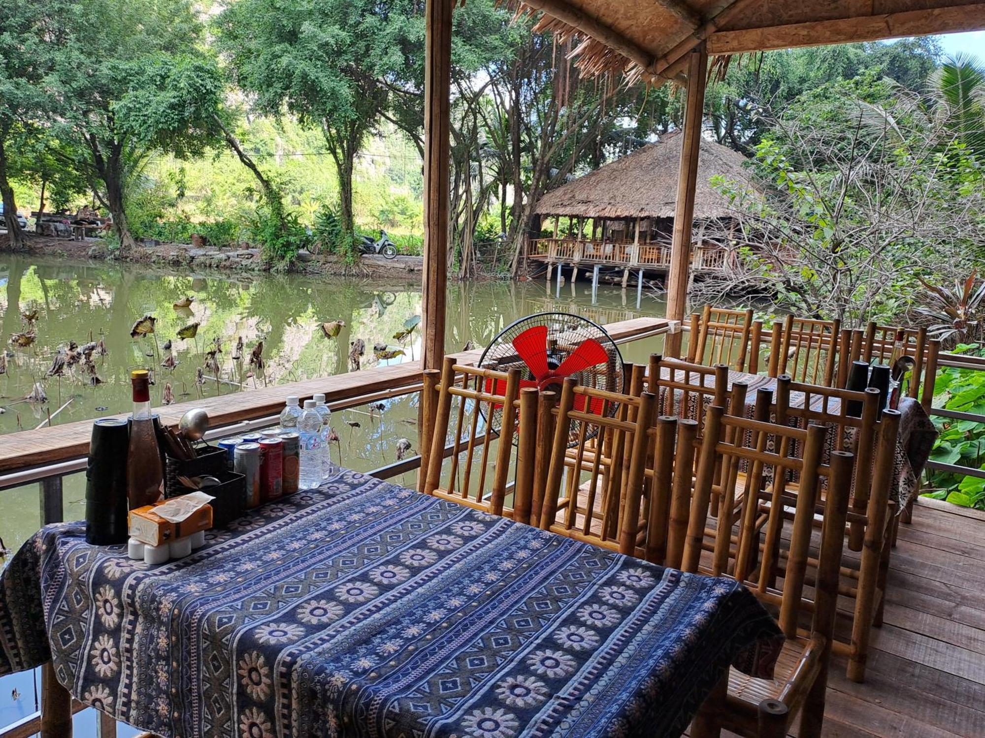 Thung Sen Tam Coc Chalets Ніньбінь Номер фото